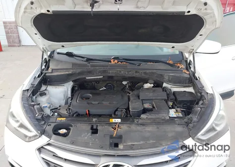 2017 Hyundai Santa Fe Sport 2.4L из США, поврежденный, VIN 5NMZUDLB2HH026563